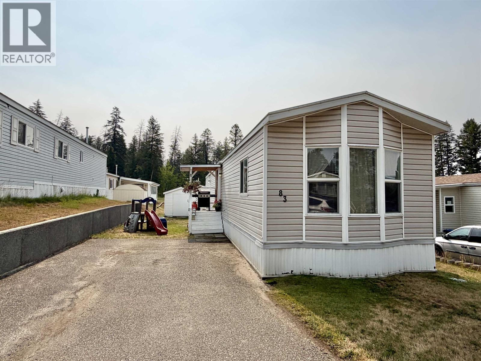 83 770 N Eleventh Avenue Property Photo 1