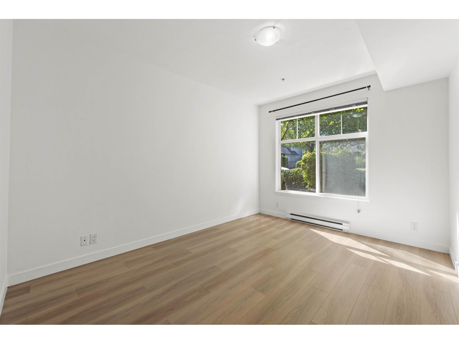 111 33545 Rainbow Avenue Property Photo 15