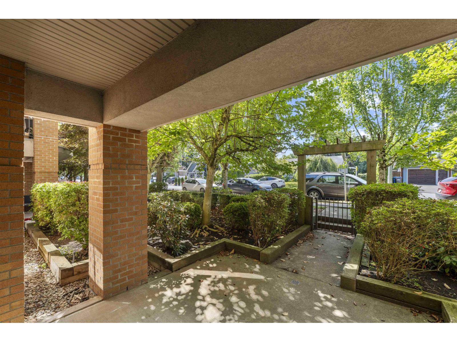 111 33545 Rainbow Avenue Property Photo 29