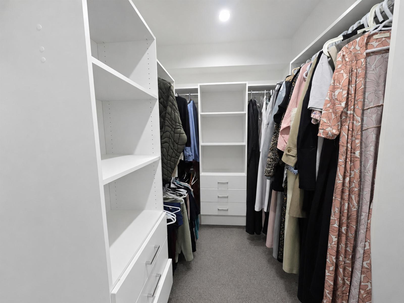 7069 206 Street Property Photo 21