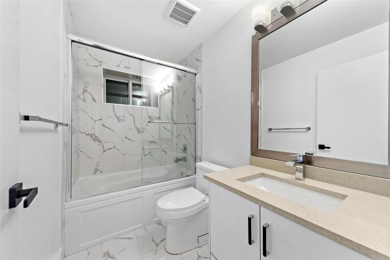 7069 206 Street Property Photo 33