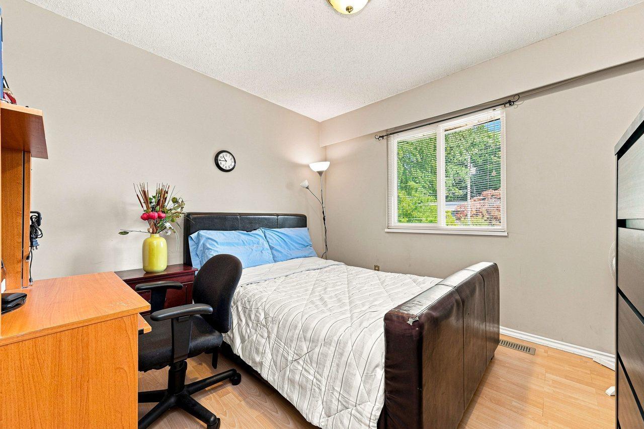 9146 118 Street Property Photo 20