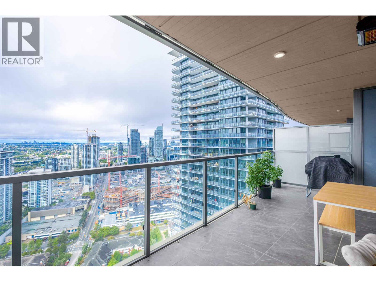 3910 4880 Lougheed Highway Property Photo 7