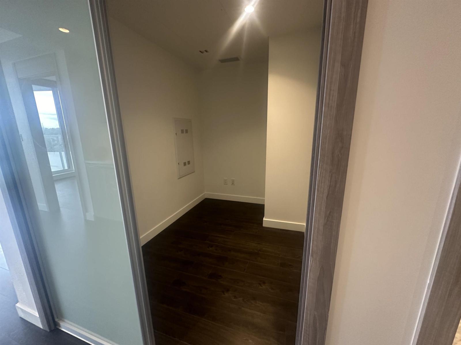 1308 9887 Whalley Boulevard Property Photo 12