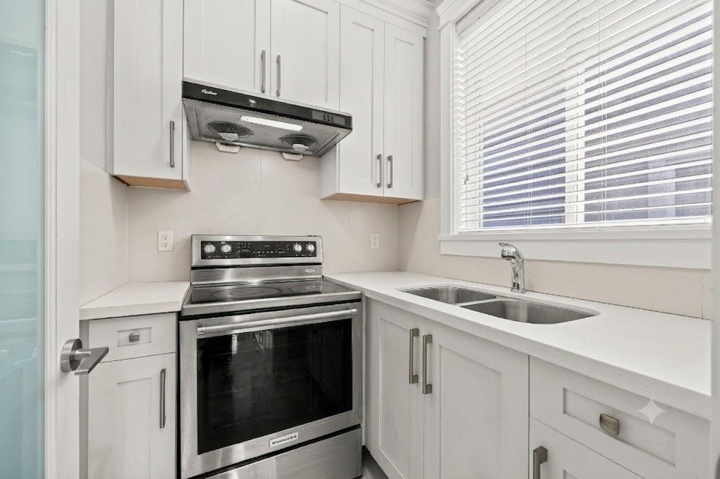 15568 Russell Avenue Property Photo 14