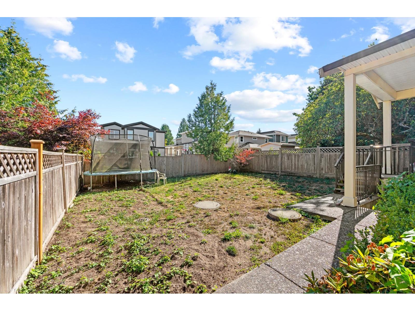 15568 Russell Avenue Property Photo 31
