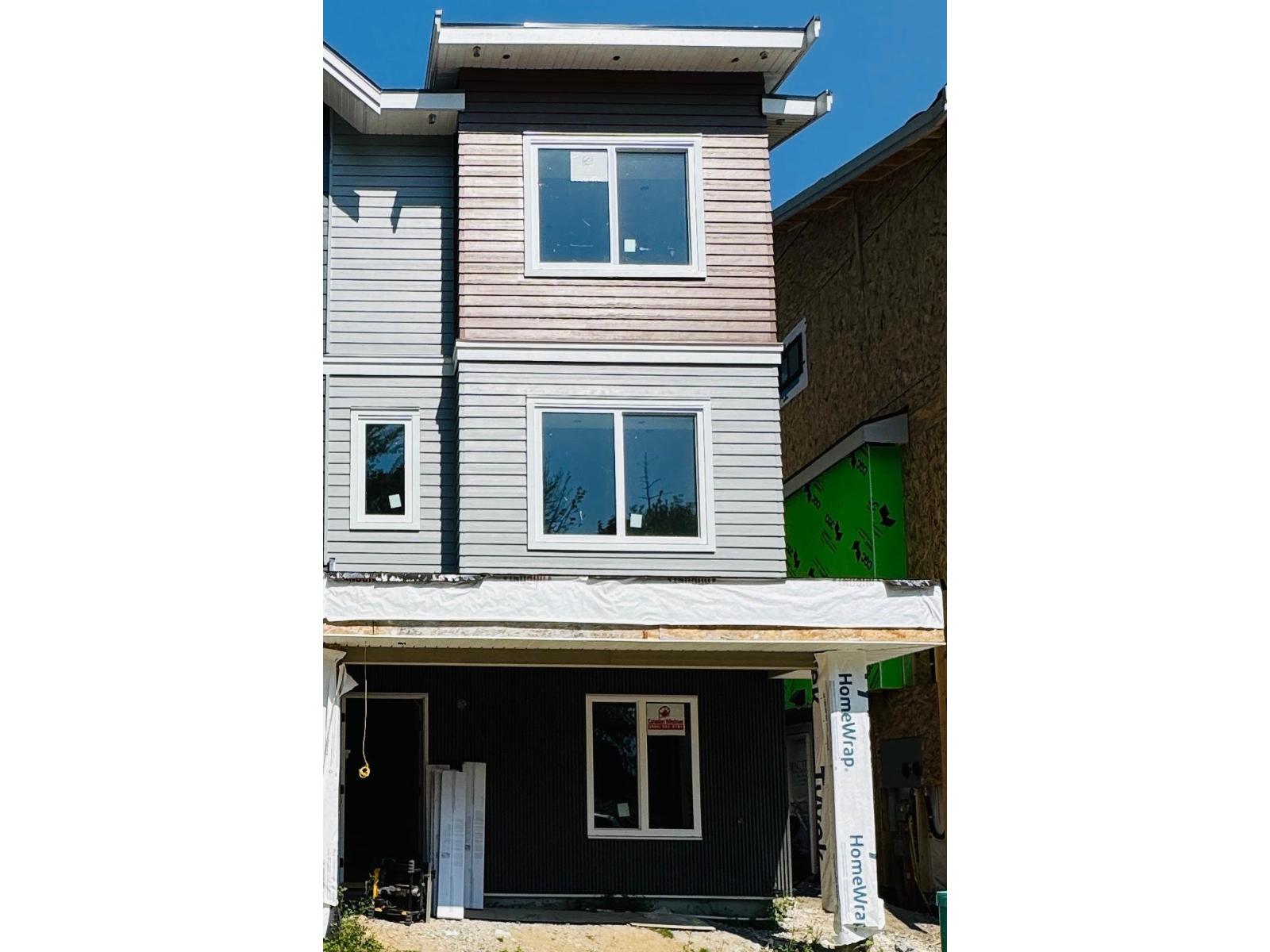 102 14755 68a Avenue Property Photo 1