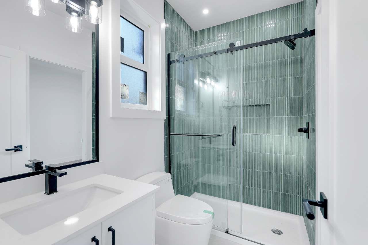 102 14755 68a Avenue Property Photo 20