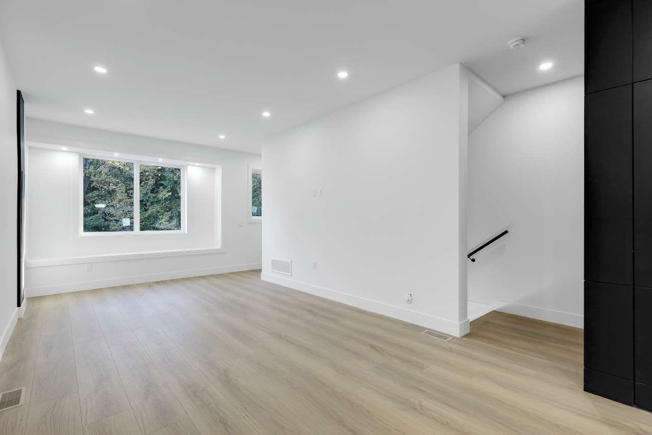 102 14755 68a Avenue Property Photo 36