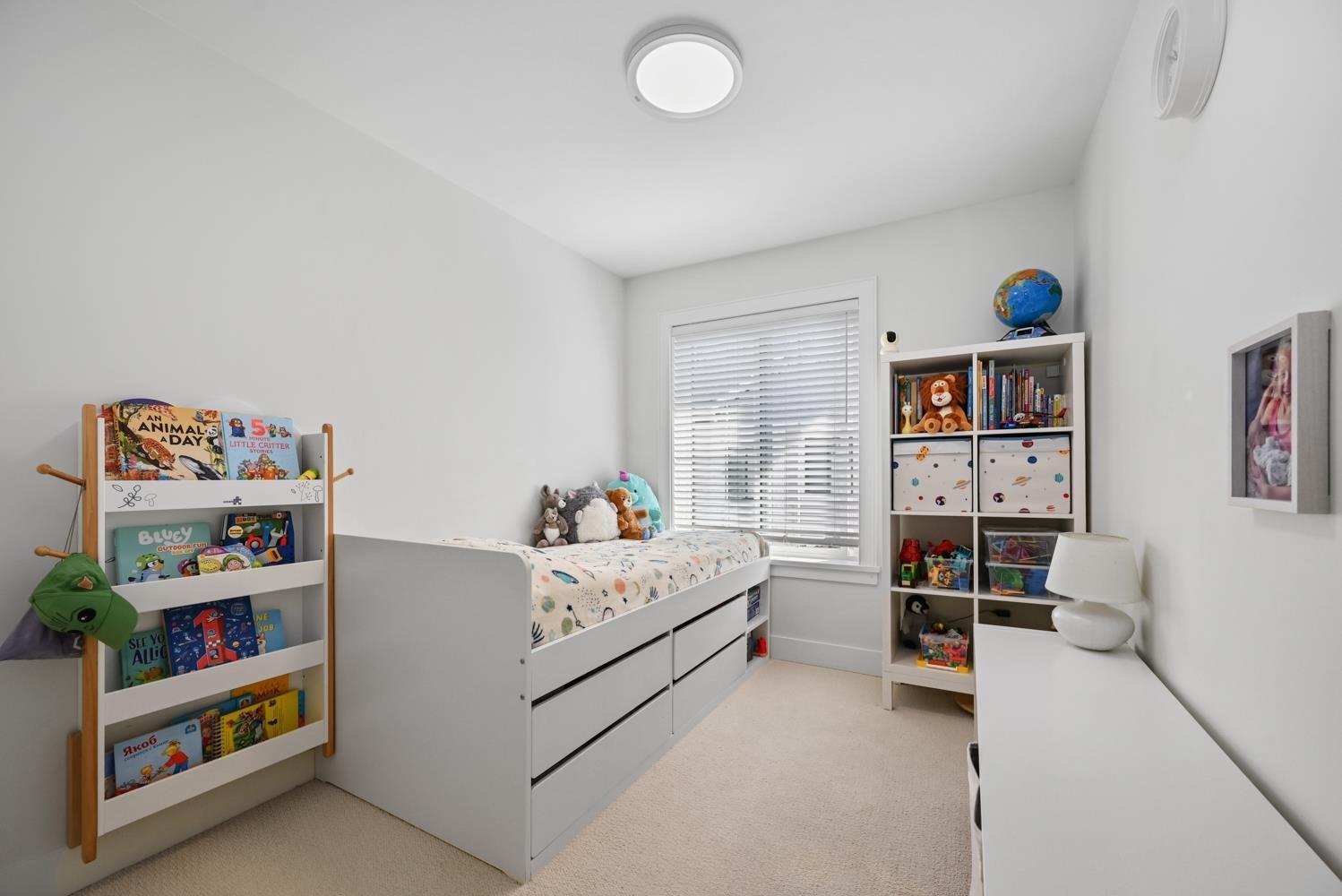 37 20189 84 Avenue Property Photo 25