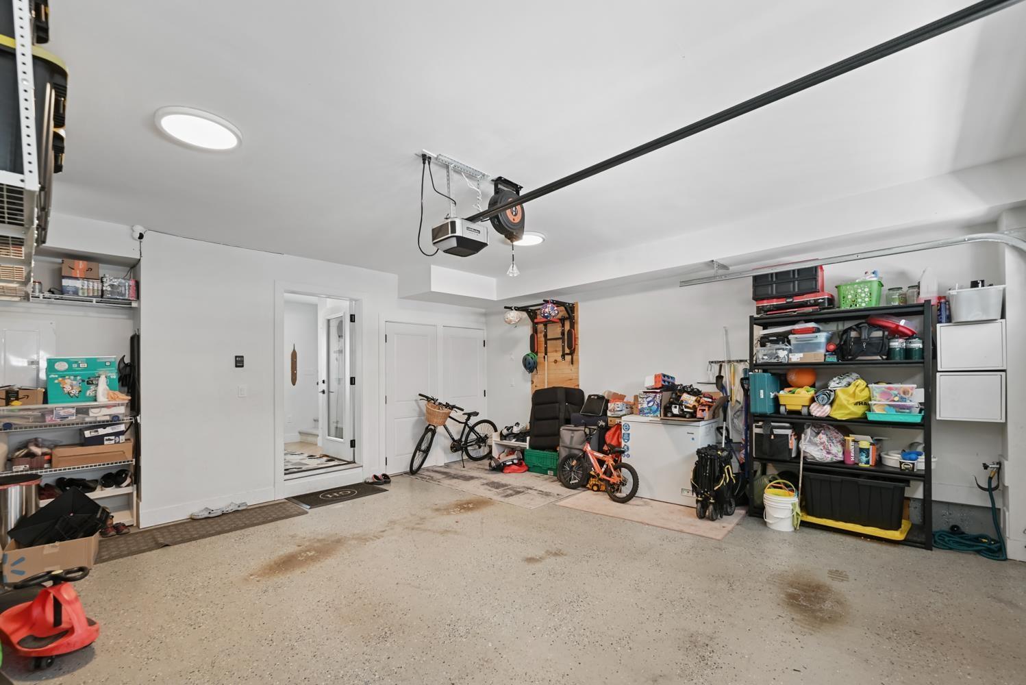 37 20189 84 Avenue Property Photo 33