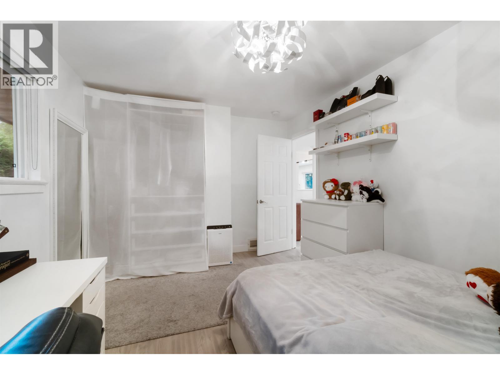 309 Gloucester Court Property Photo 25
