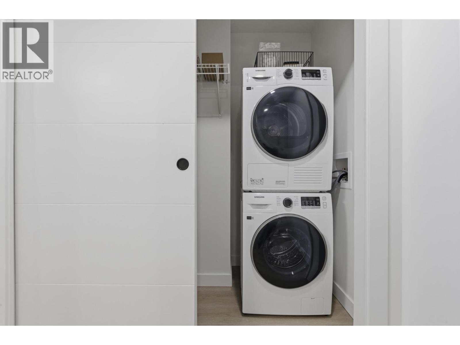 107 2268 E Broadway Property Photo 16