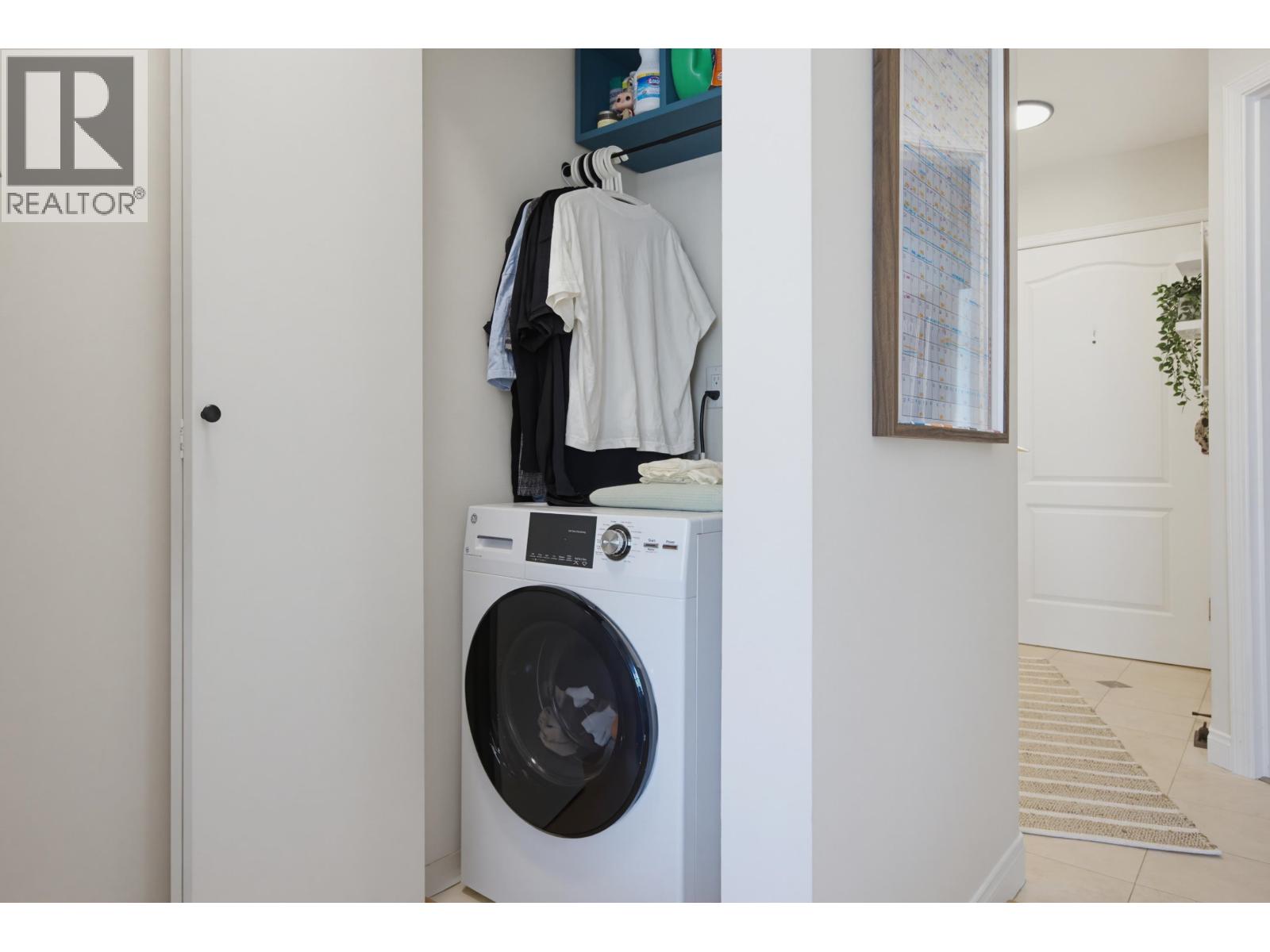 229 5735 Hampton Place Property Photo 27