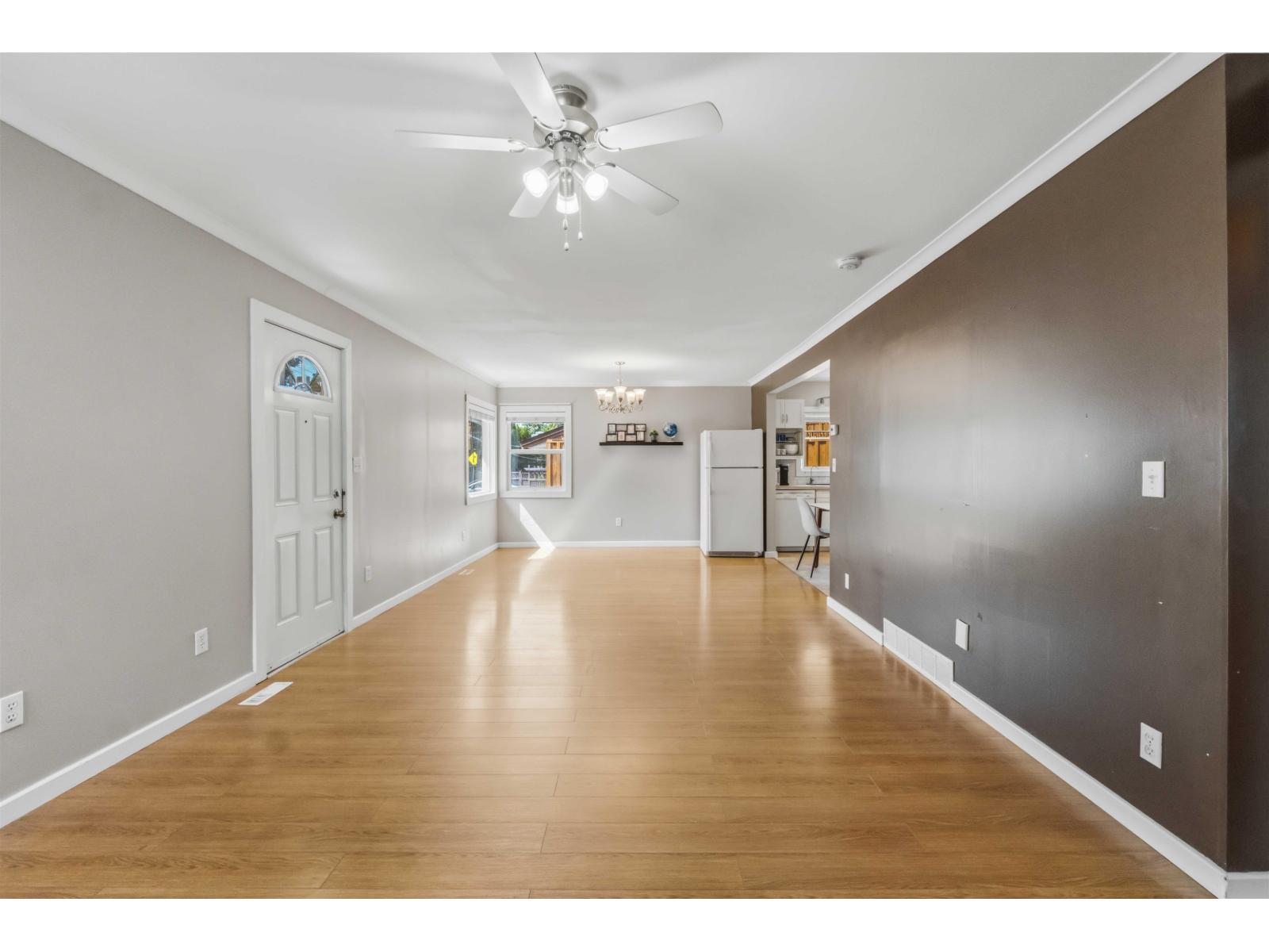 2304 Mouldstade Road Property Photo 6