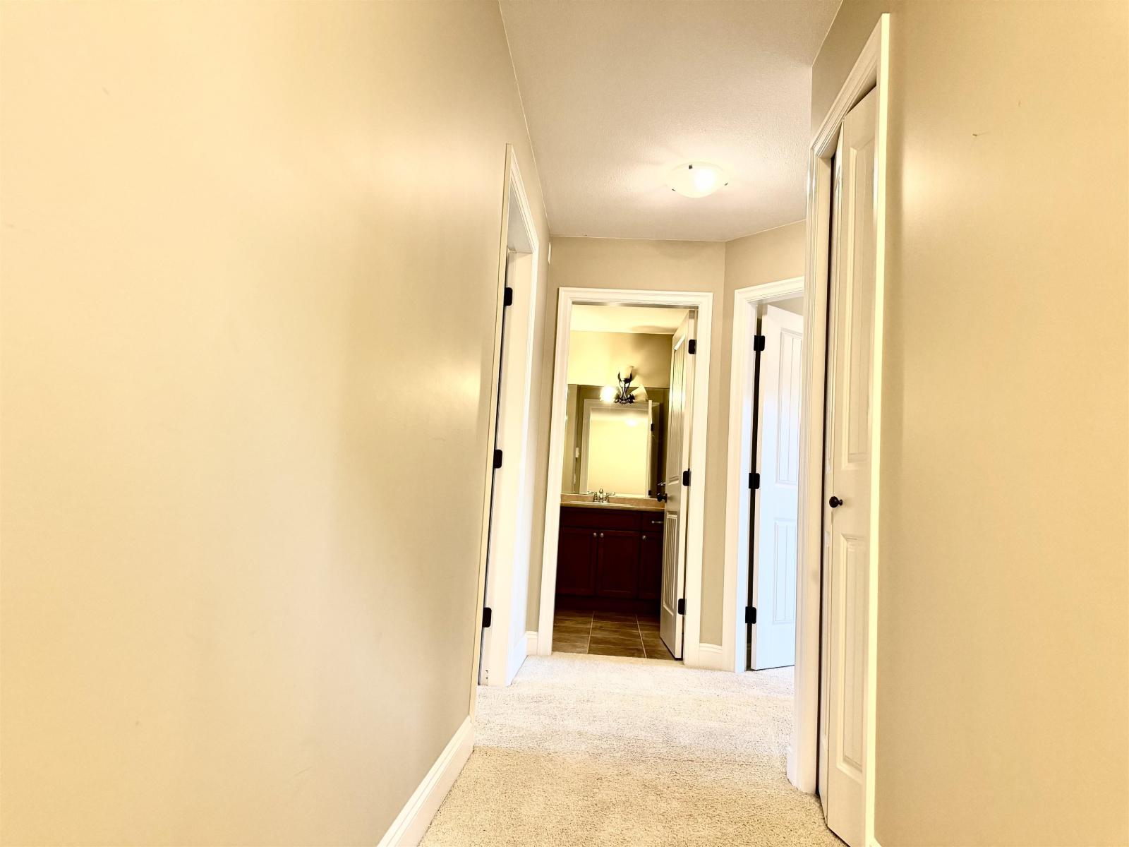 1664 King George Boulevard Property Photo 20