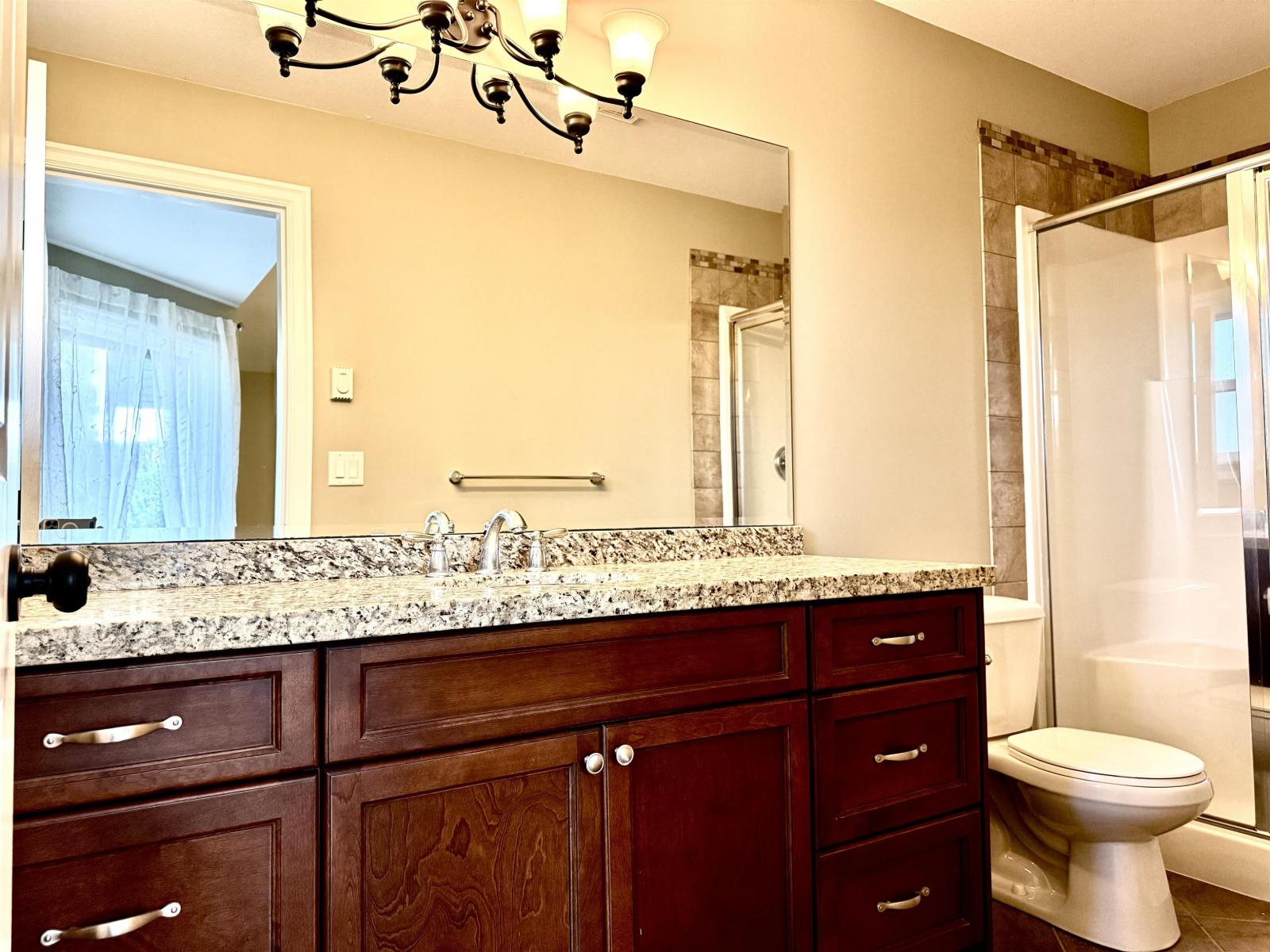 1664 King George Boulevard Property Photo 22