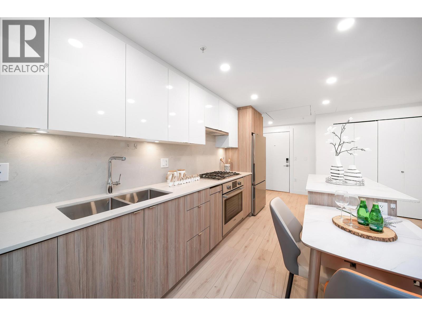 307 8428 Park Road Property Photo 12
