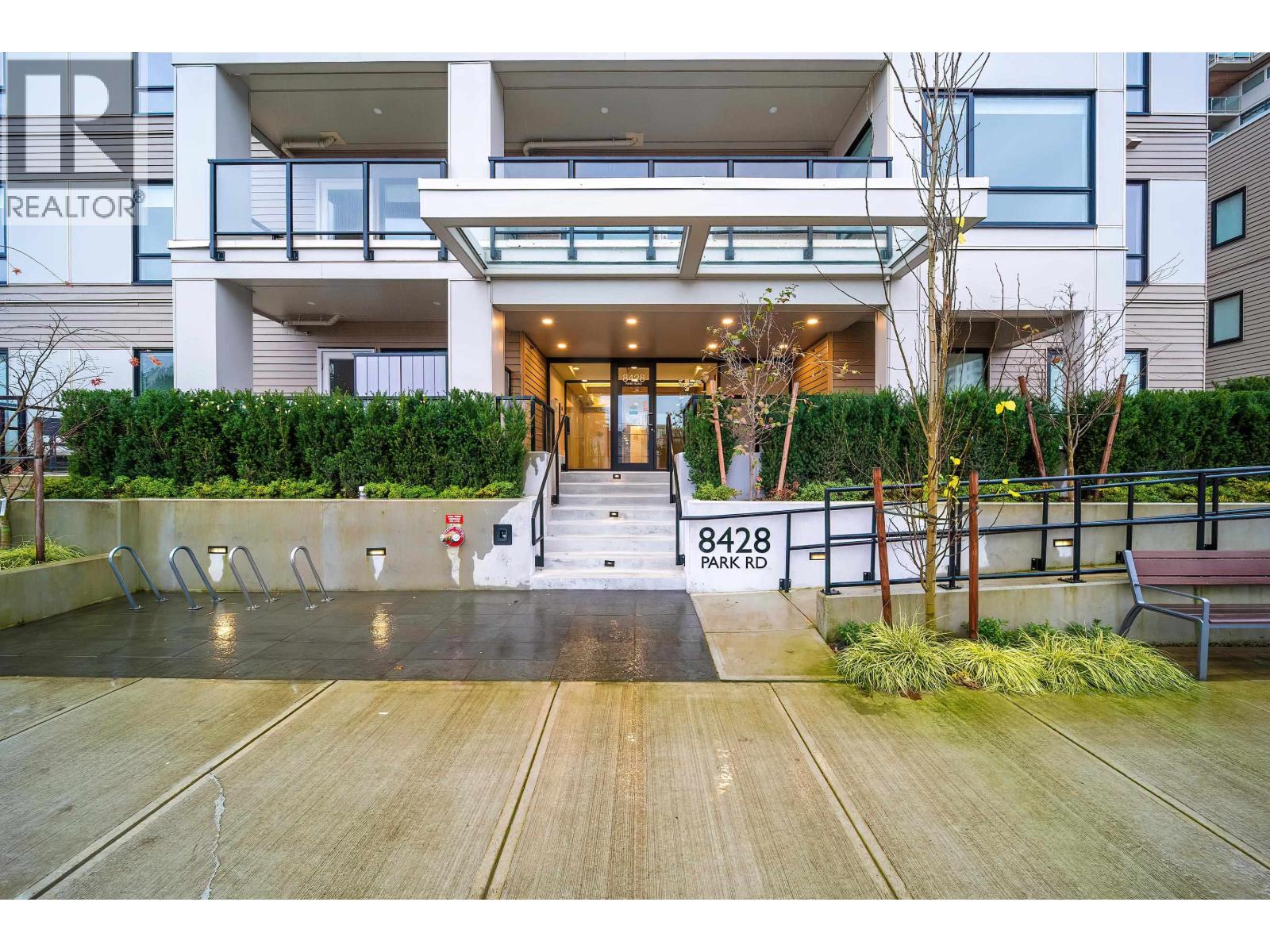 307 8428 Park Road Property Photo 24