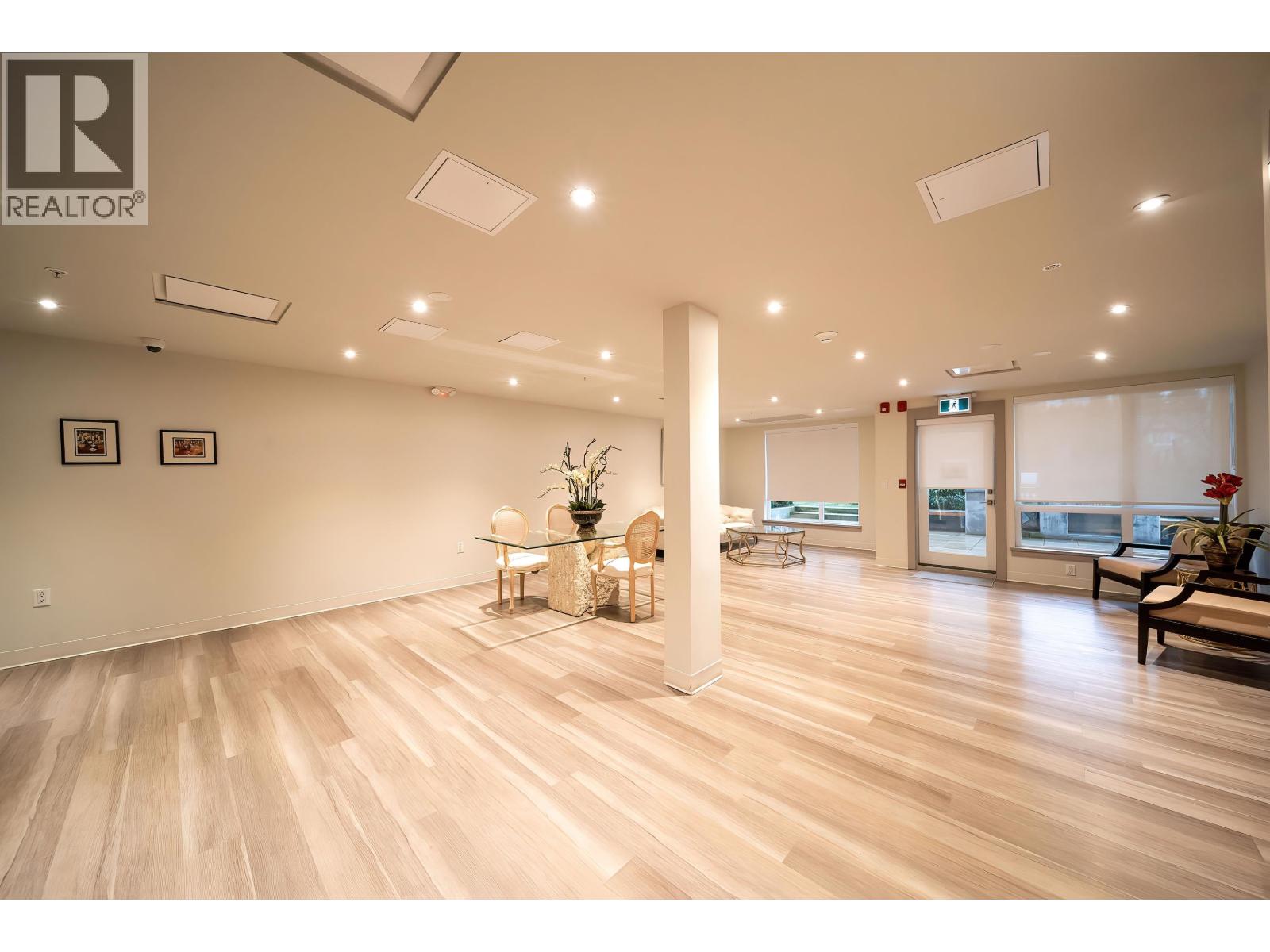 307 8428 Park Road Property Photo 25