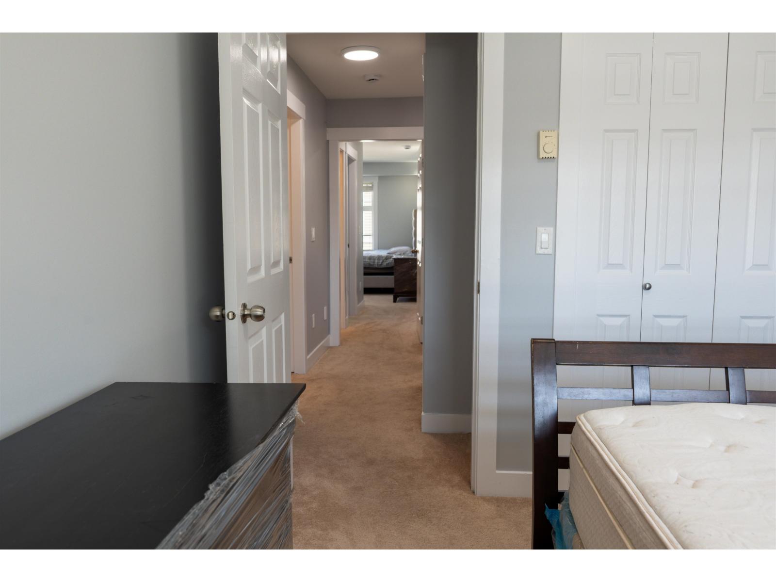 23 9405 121 Street Property Photo 13