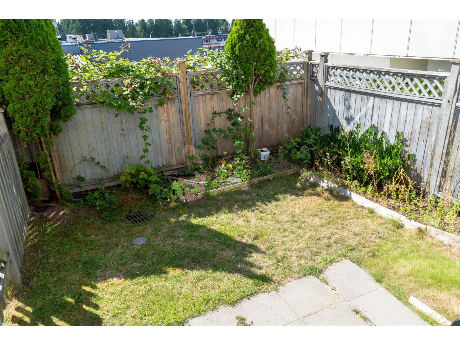 23 9405 121 Street Property Photo 20