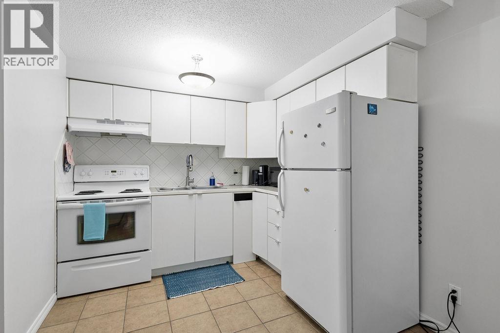 106 36 E 14th Avenue Property Photo 8