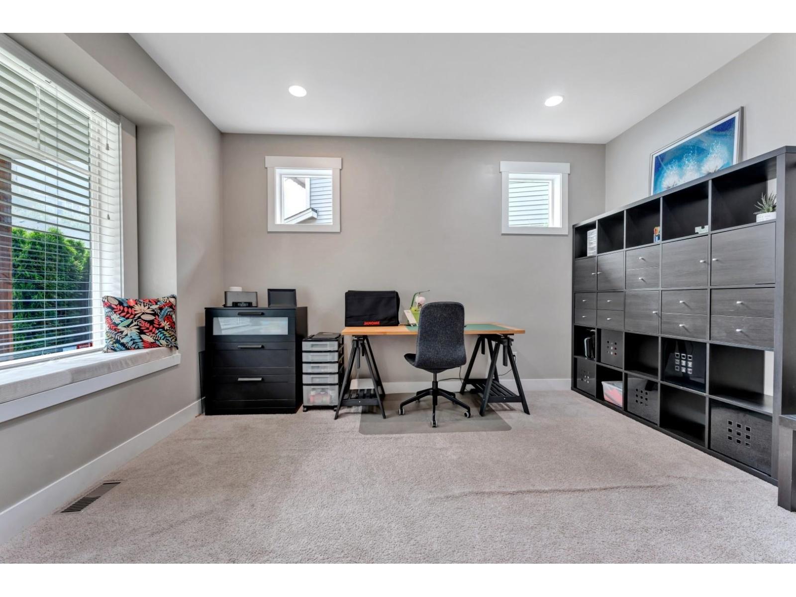 6185 Rexford Drive Property Photo 15