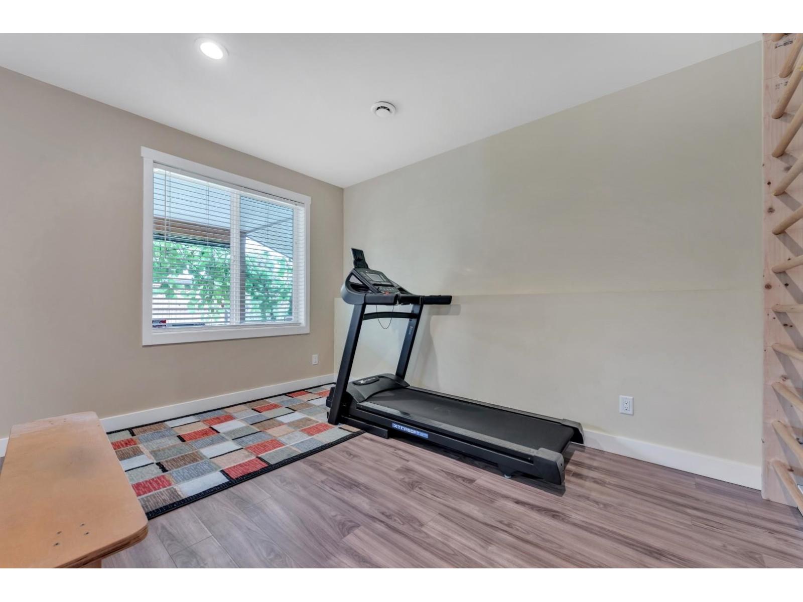 6185 Rexford Drive Property Photo 32