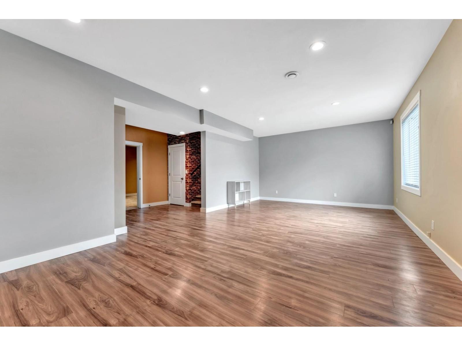 6185 Rexford Drive Property Photo 33