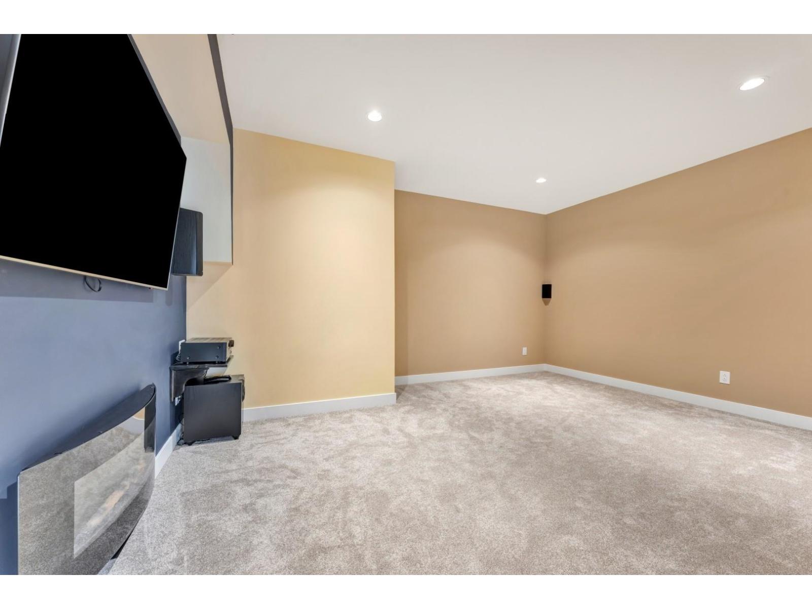 6185 Rexford Drive Property Photo 35