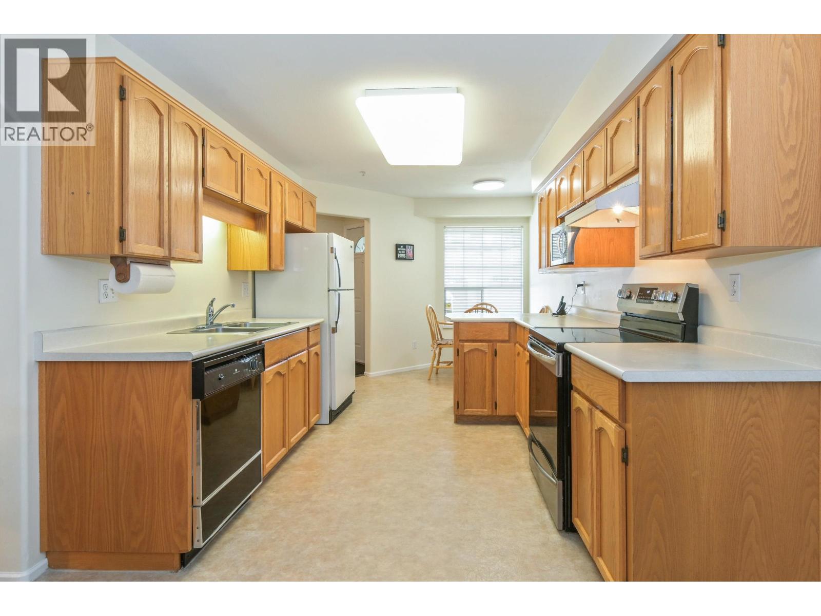 32 12268 189a Street Property Photo 10