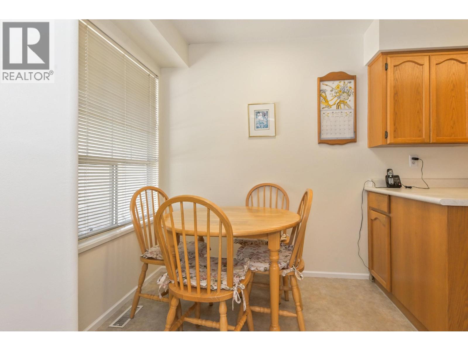 32 12268 189a Street Property Photo 14