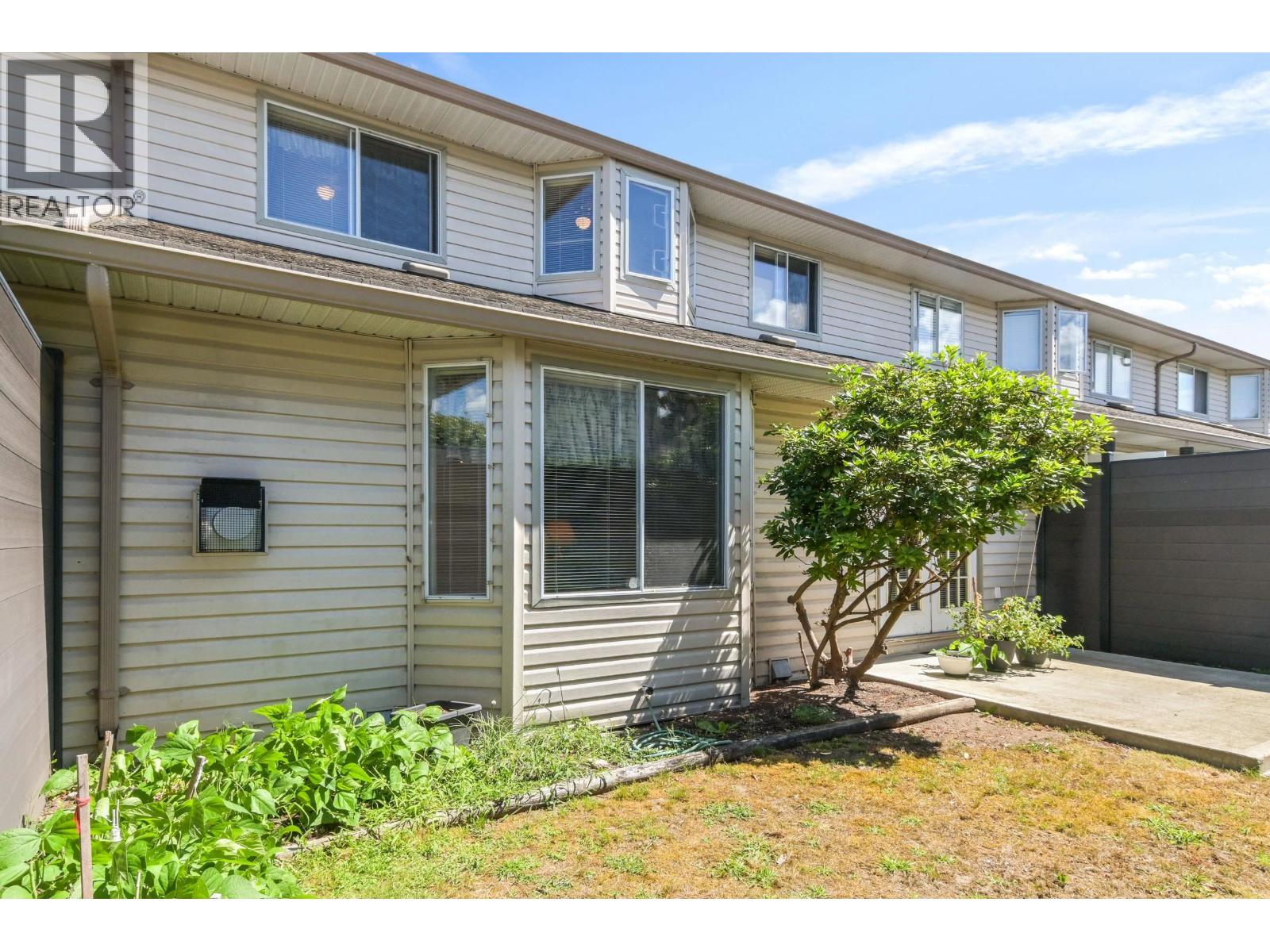 32 12268 189a Street Property Photo 26