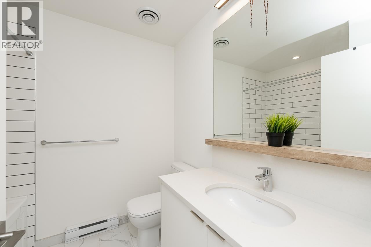 13 1228 Hudson Street Property Photo 14