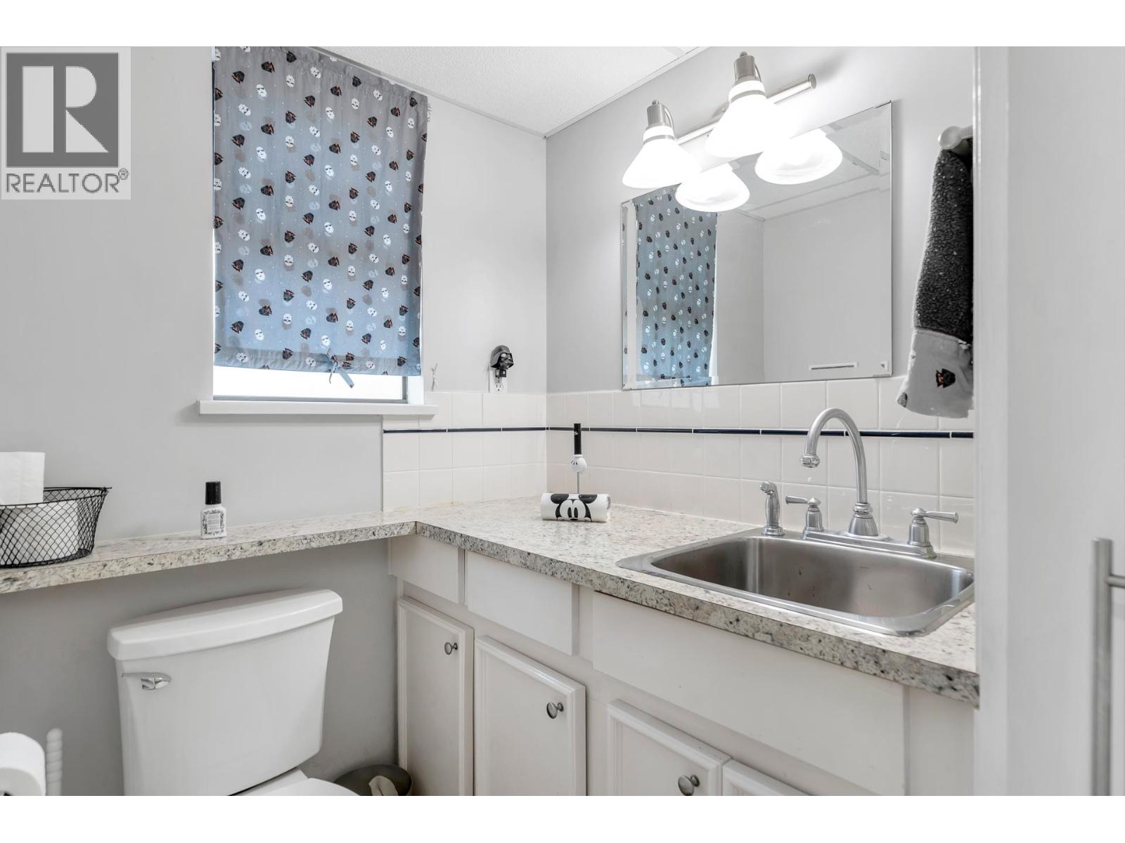 21652 121 Avenue Property Photo 16