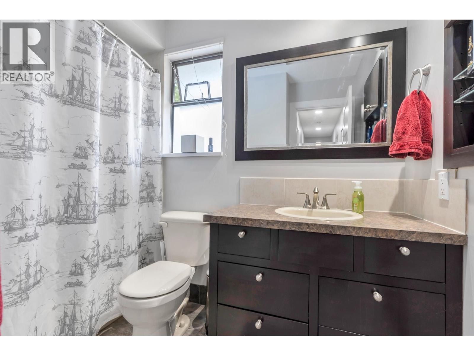 21652 121 Avenue Property Photo 25