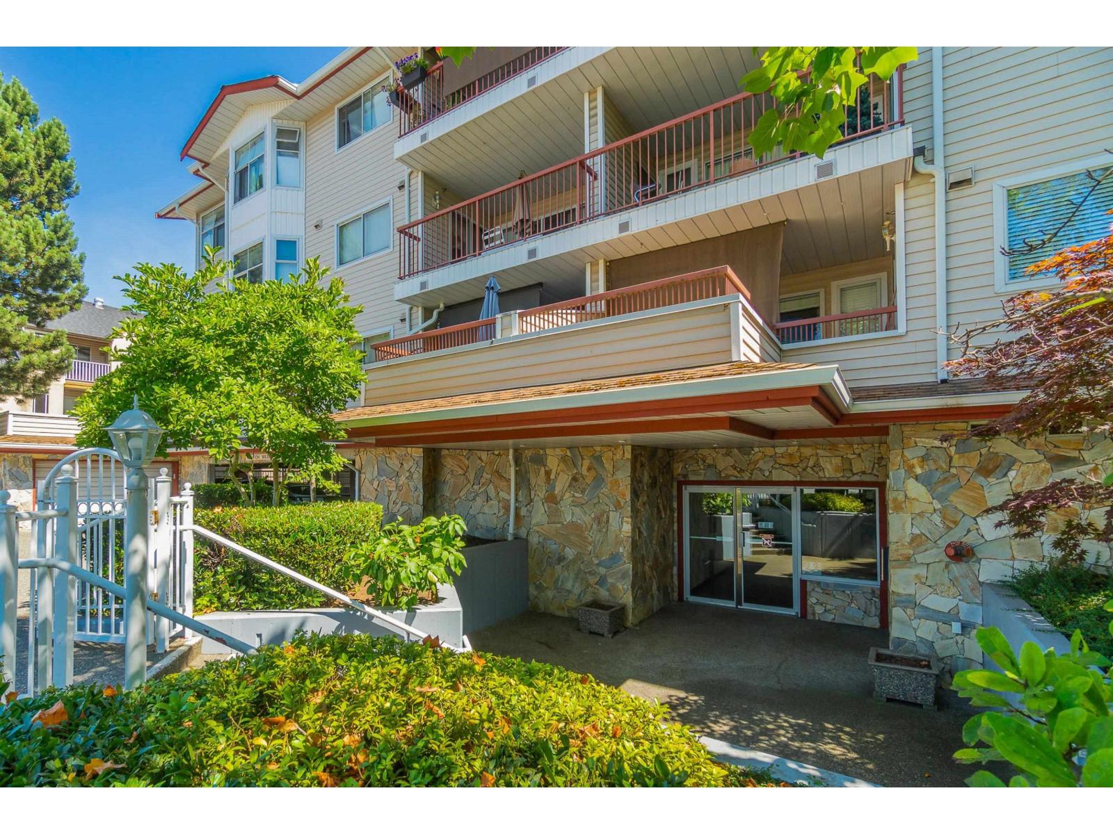 103 5776 200 Street Property Photo 1