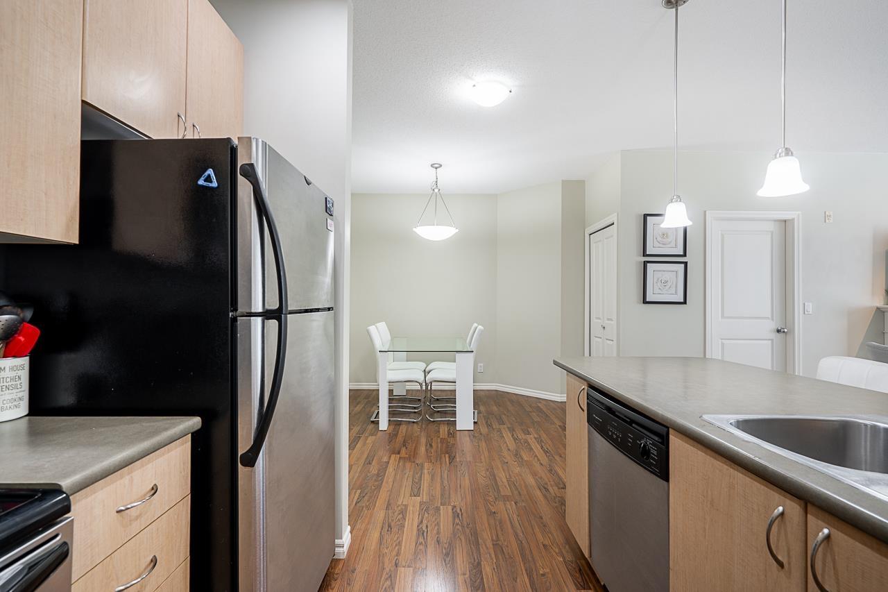 408 2581 Langdon Street Property Photo 2