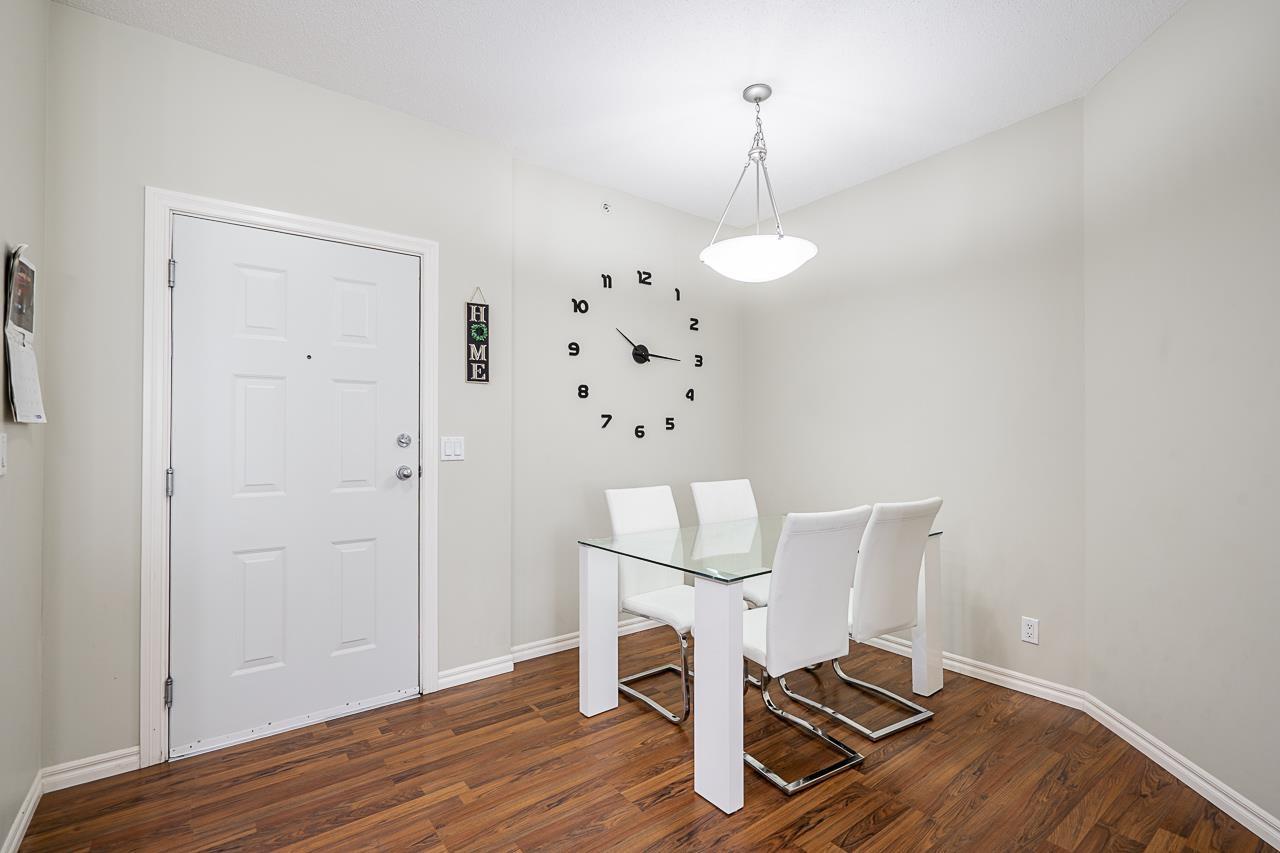 408 2581 Langdon Street Property Photo 4