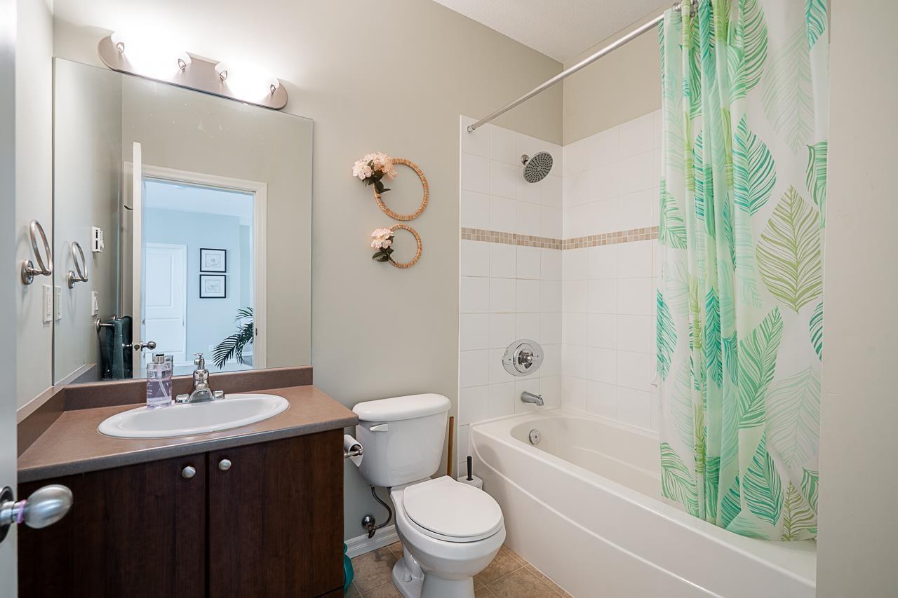 408 2581 Langdon Street Property Photo 12