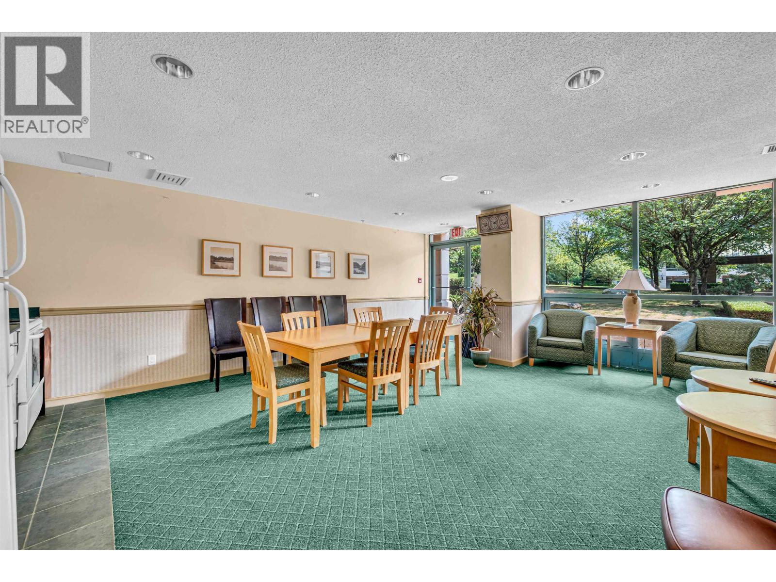 803 6611 Southoaks Crescent Property Photo 29