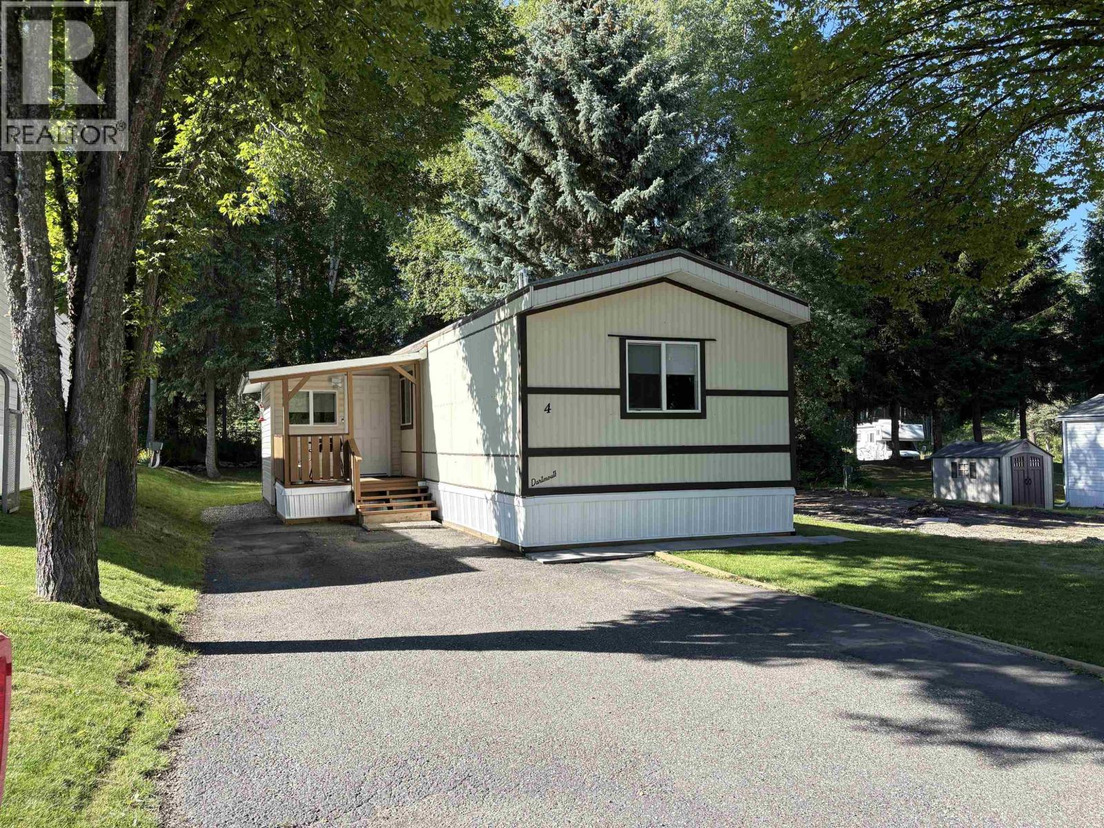 4 1000 Inverness Road Property Photo 1