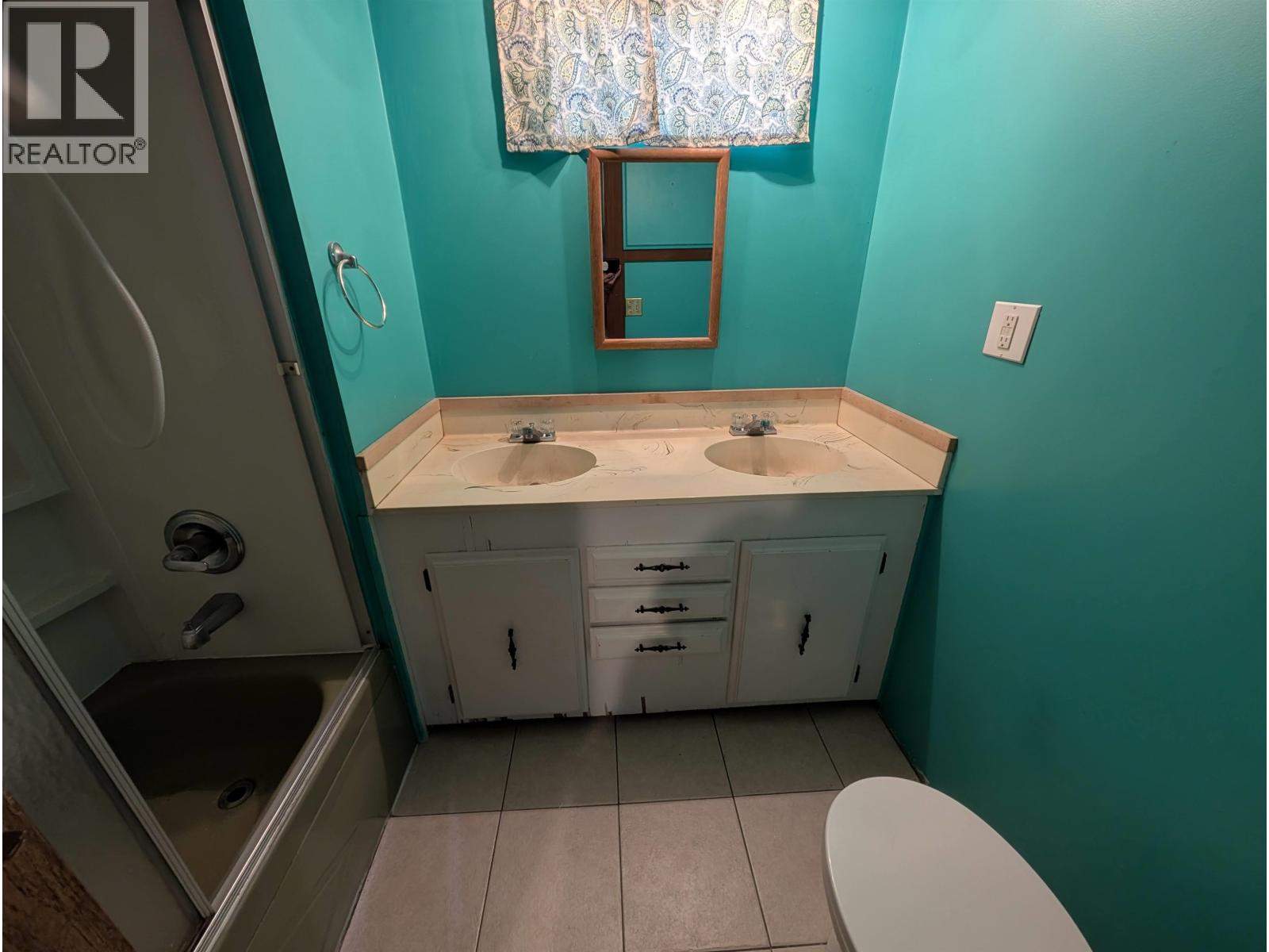 6 Bracken Parkway Property Photo 18