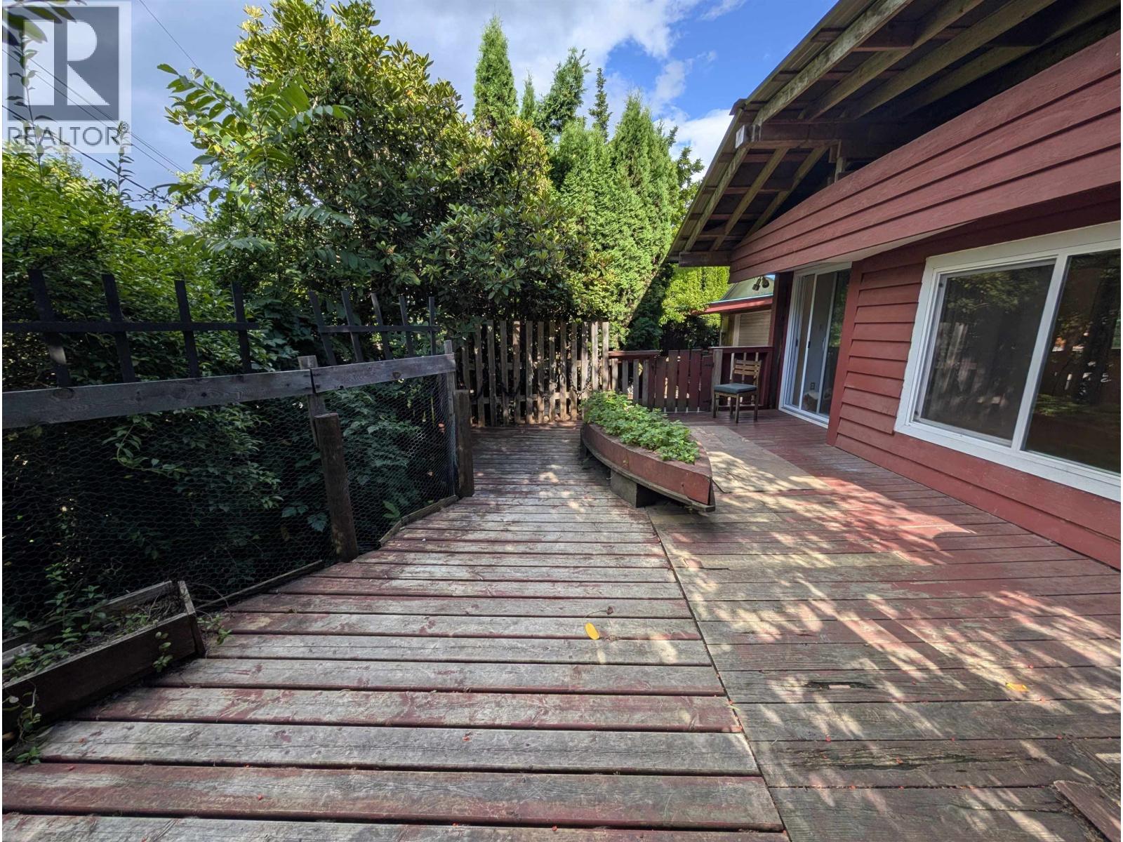 6 Bracken Parkway Property Photo 21