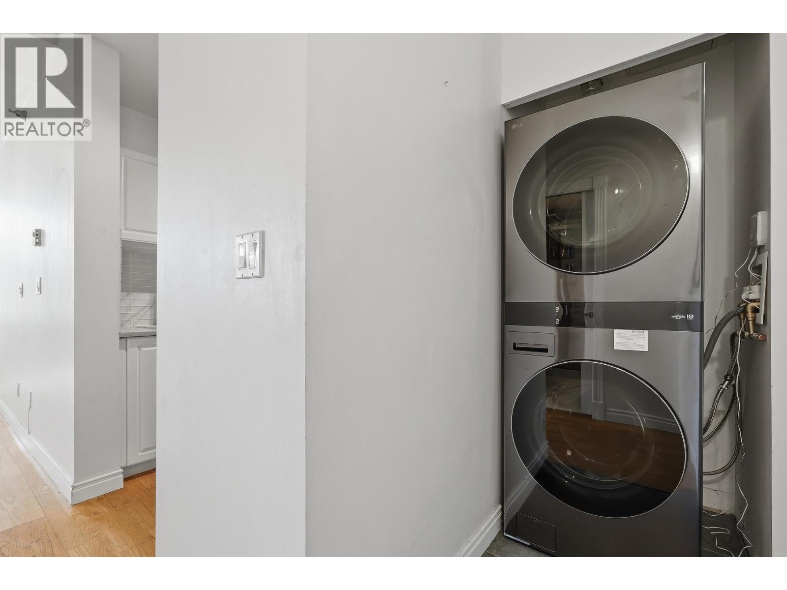 403 233 Abbott Street Property Photo 20