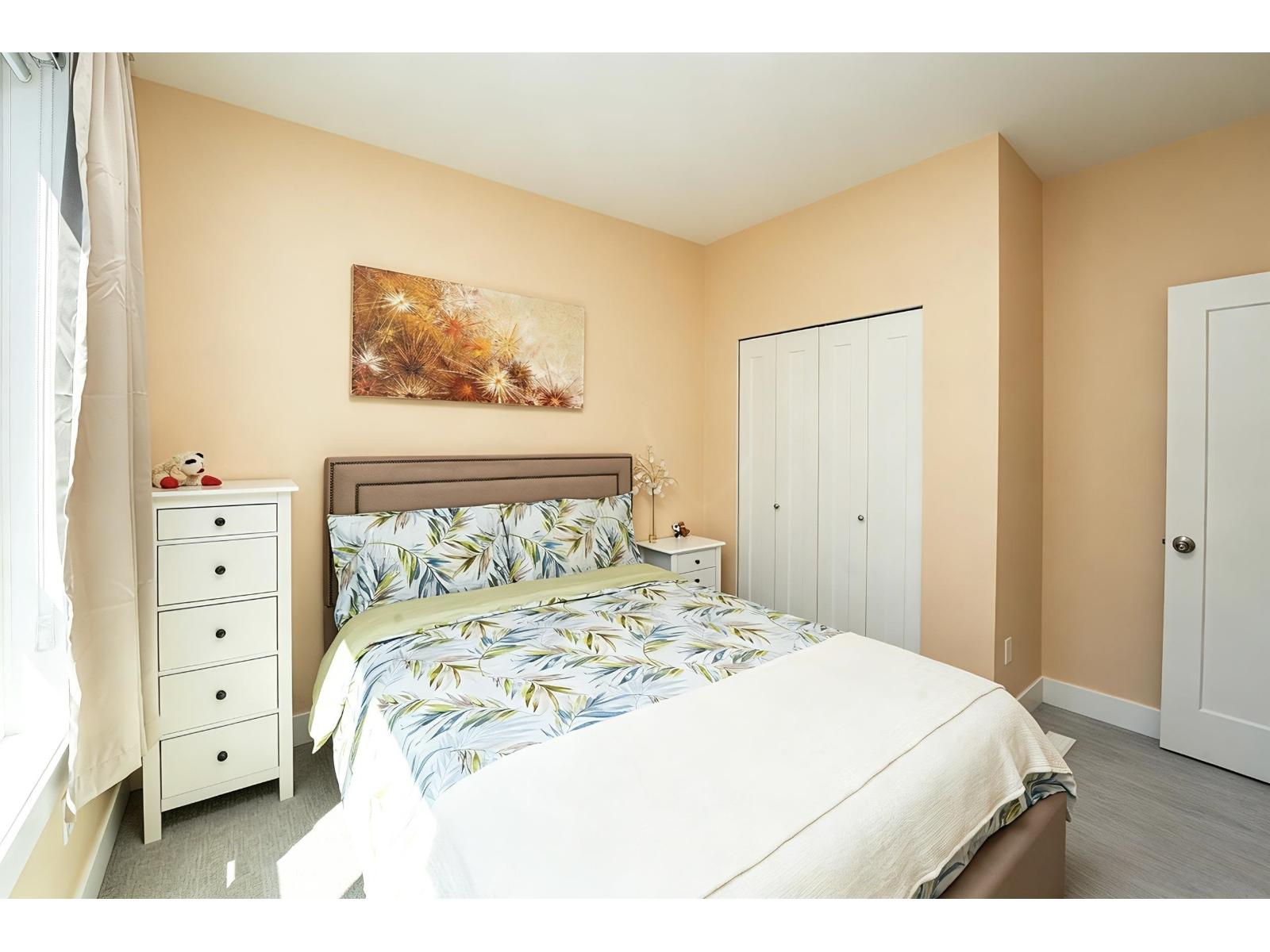 48 1670 160 Street Property Photo 21