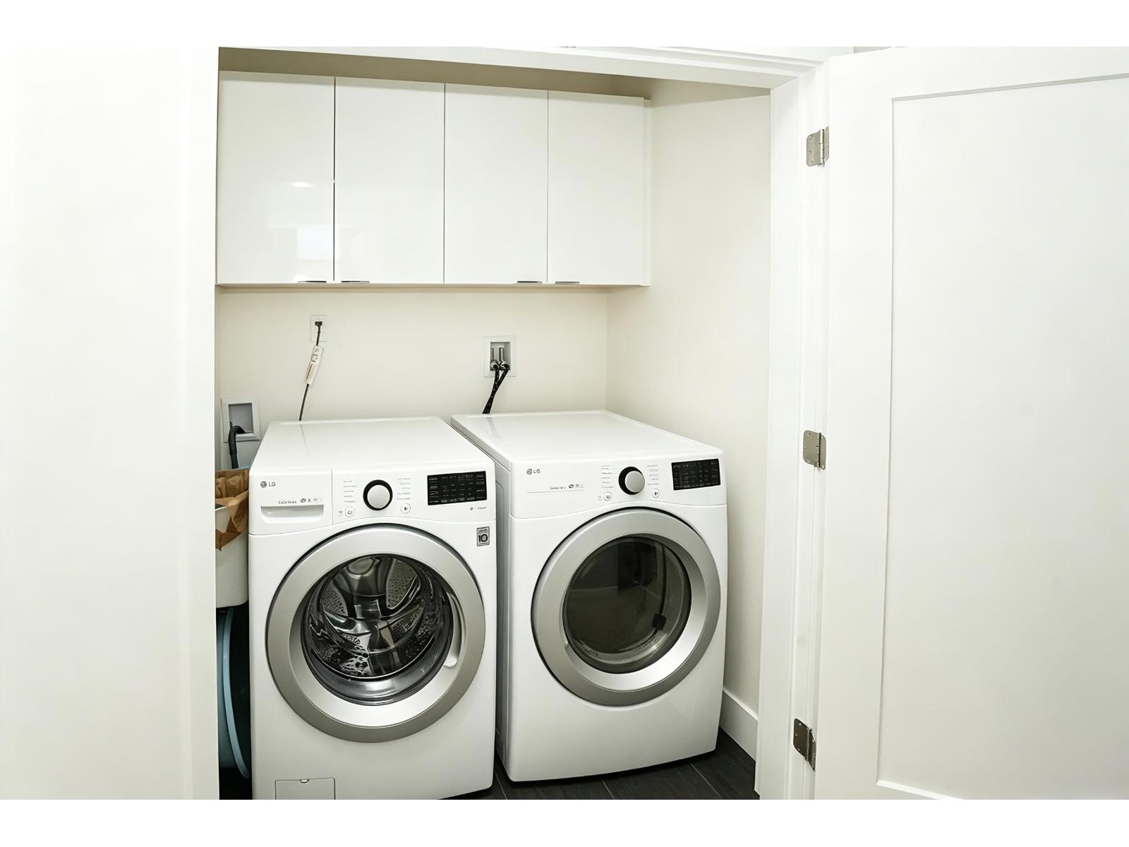 48 1670 160 Street Property Photo 27
