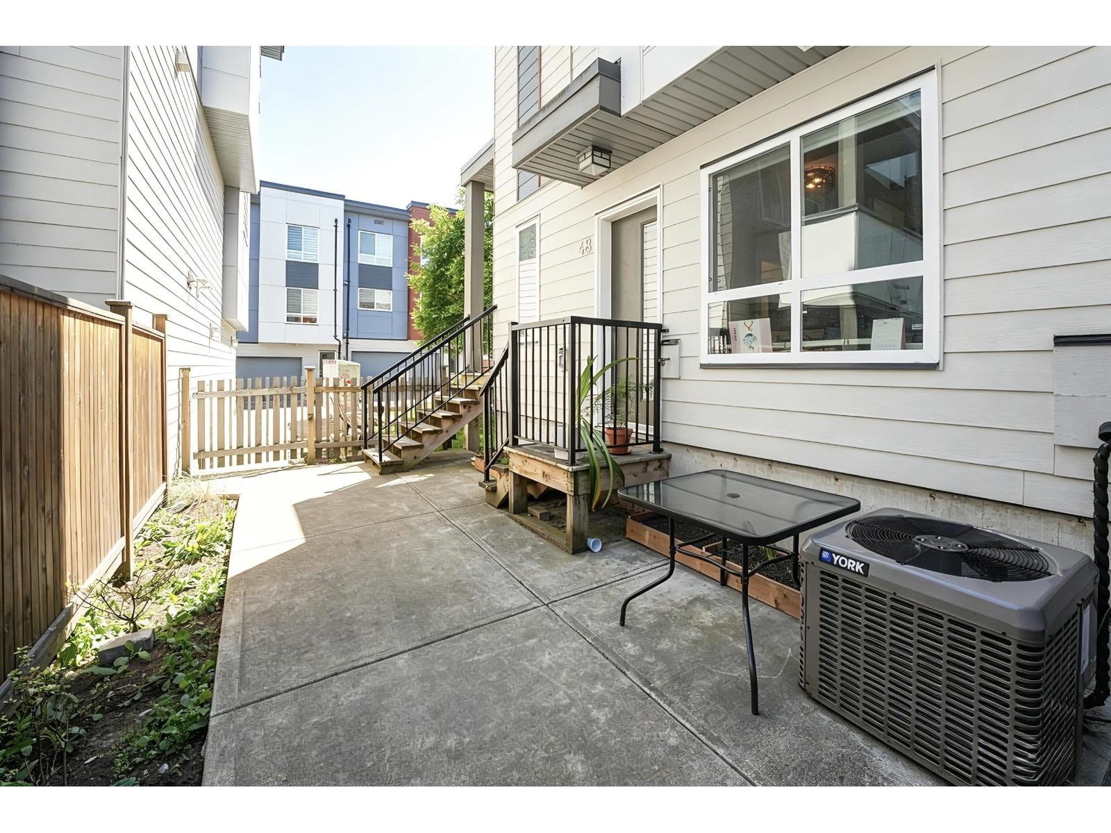 48 1670 160 Street Property Photo 29