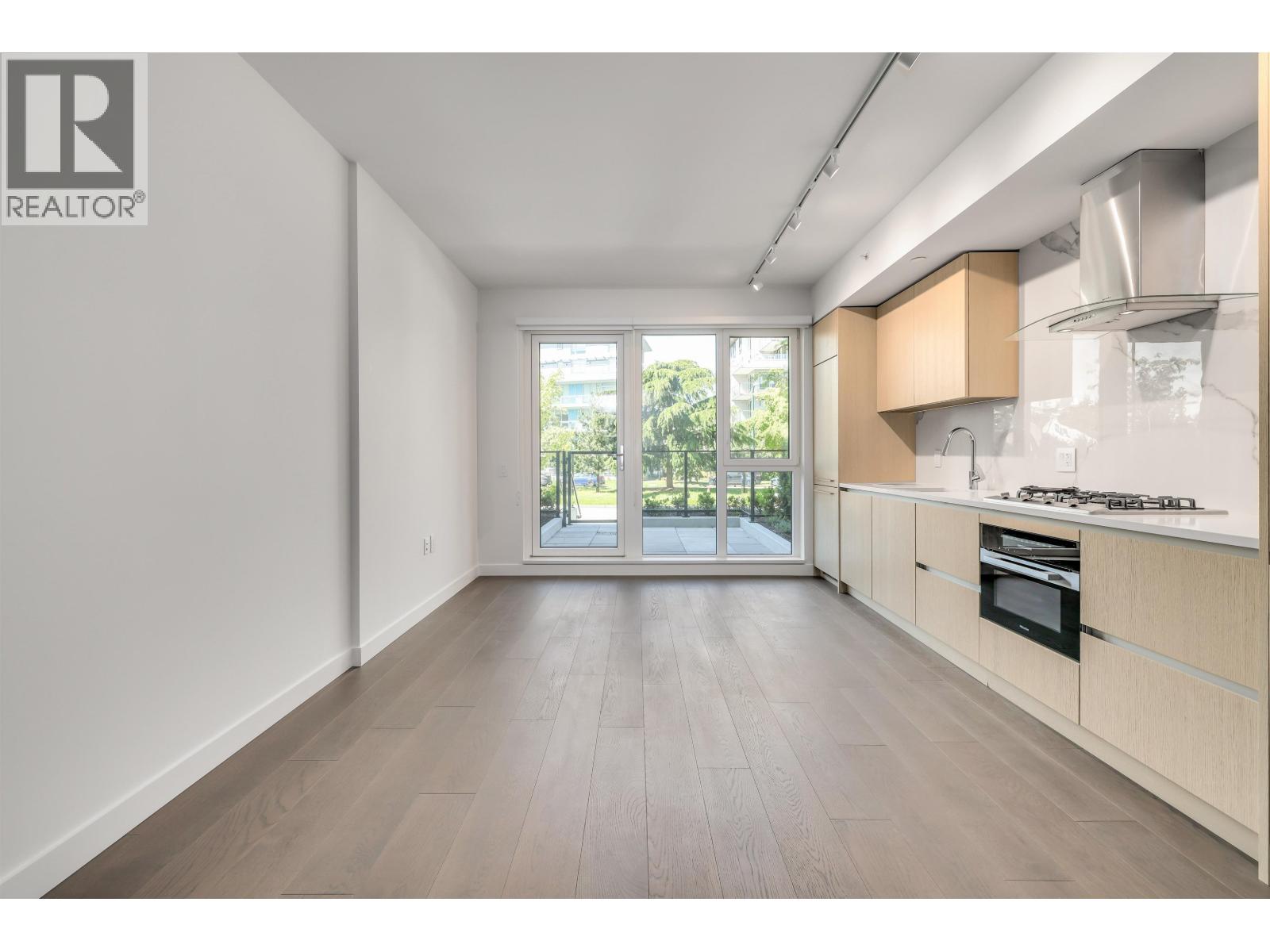 113 5168 Cambie Street Property Photo 2
